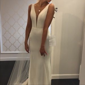 Wedding gown